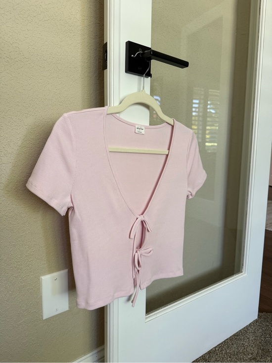 Aritzia Tops - NWOT [Size: S] Aritzia Wilfred Free Top